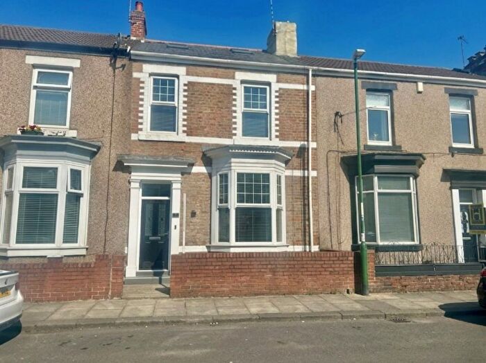 5 Bedroom Terraced House For Sale In Romilly Street, South Shields, NE33