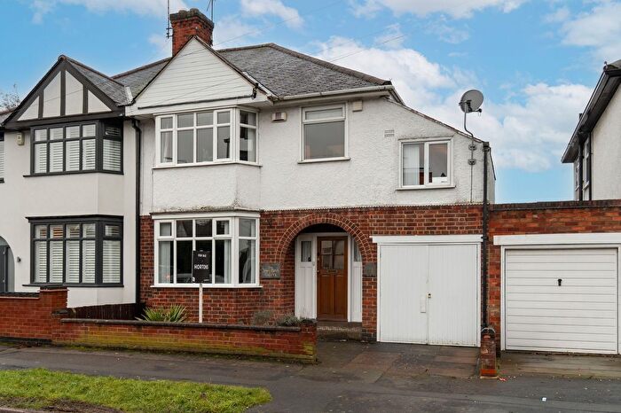 4 Bedroom Semi-Detached House For Sale In Westfield Road, Leicester, LE3