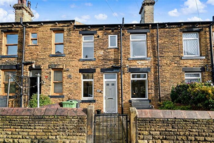 2 Bedroom Terraced House To Rent In South Street, Morley, Leeds, West Yorkshire, LS27