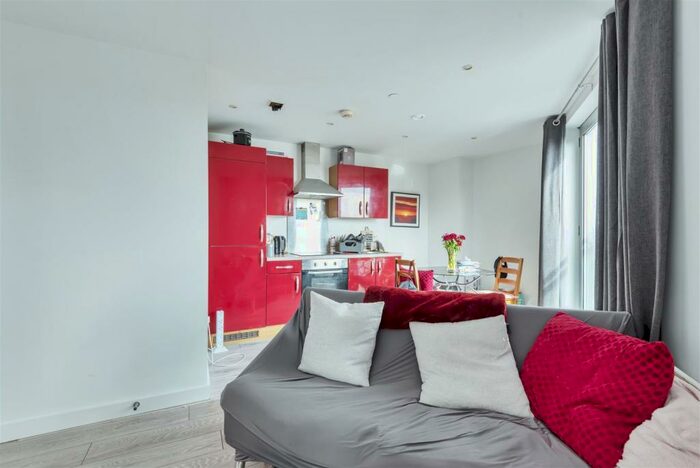 1 Bedroom Apartment To Rent In Echo Central, Cross Green Lane, Leeds, LS9