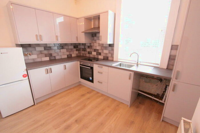 2 Bedroom Apartment To Rent In Chesterfield Road, S8