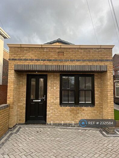 2 Bedroom Detached House To Rent In Baffins, Portsmouth, PO3