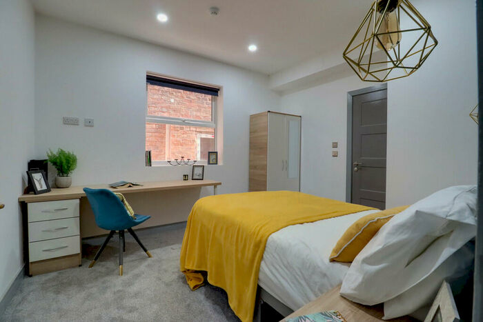 3 Bedroom Apartment To Rent In Charnwood Street, Derby, DE1