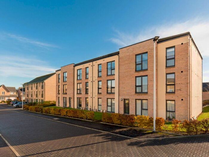 2 Bedroom Flat To Rent In Carlow Gardens, South Queensferry, Edinburgh, EH30