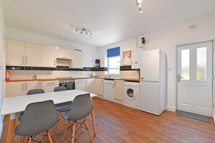 4 Bedroom House To Rent In Shoreham Street, Sheffield, S2