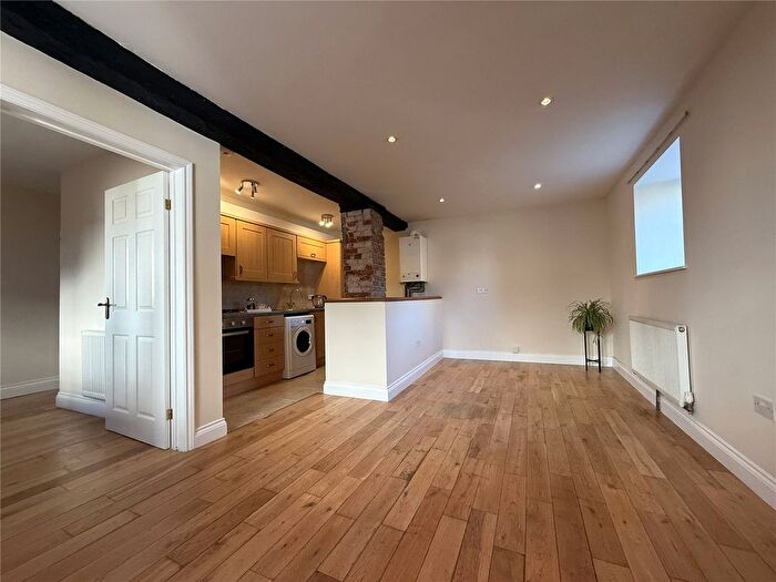 2 Bedroom Flat For Sale In King Street, Bideford, Devon, EX39