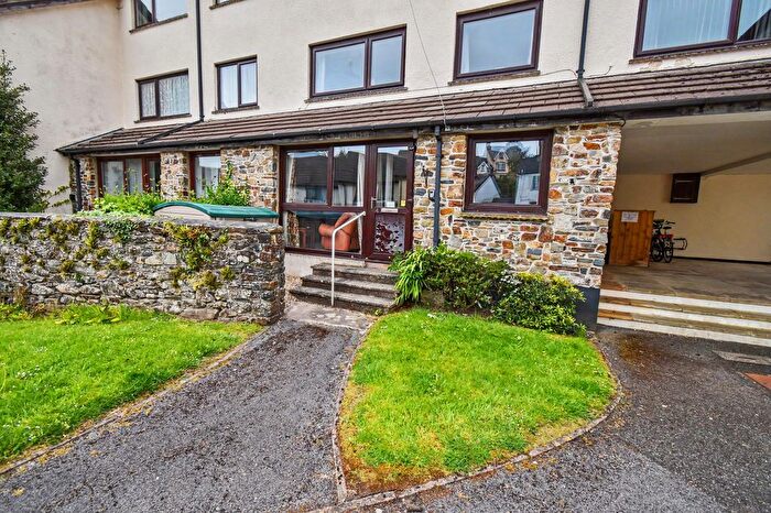 1 Bedroom Flat For Sale In Jacobs Pool, Okehampton, EX20