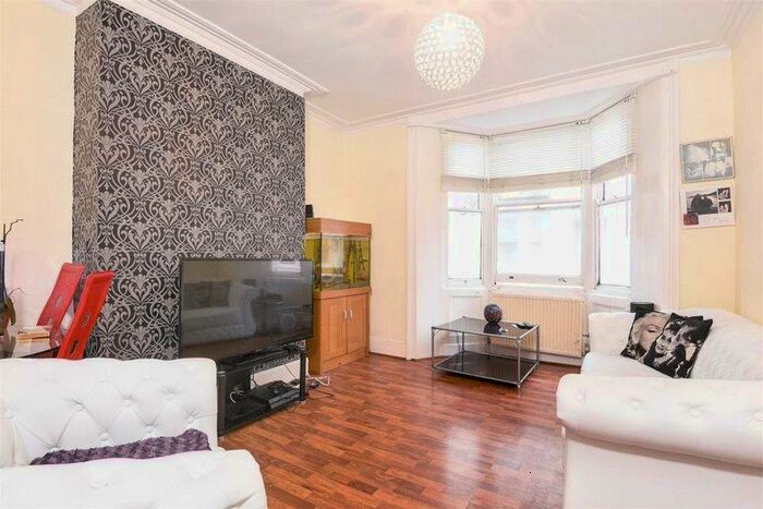 1 Bedroom Flat To Rent In Grafton Street, Brighton, BN2