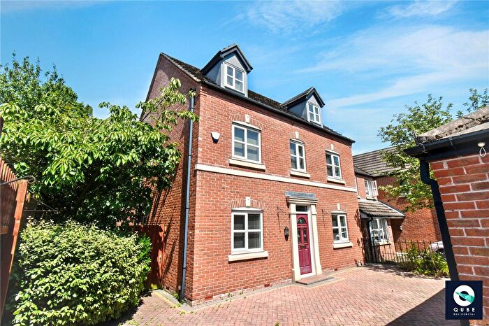 4 Bedroom Detached House For Sale In Campbell Close, Runcorn, Cheshire, WA7