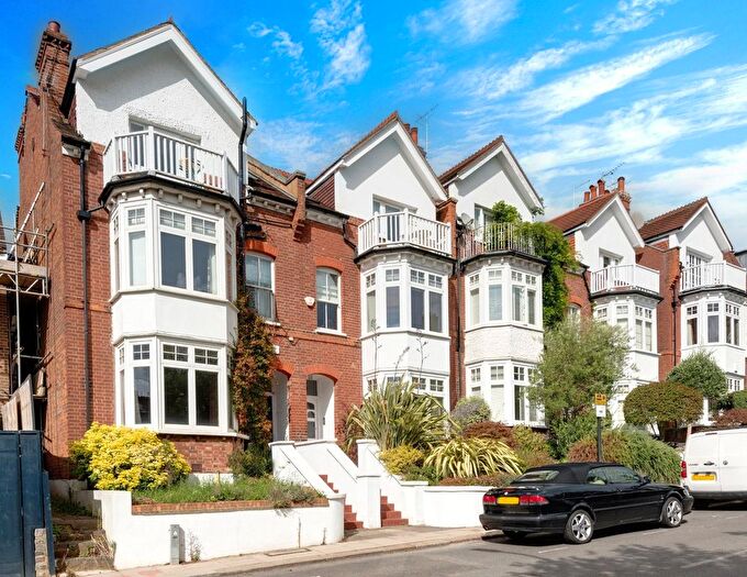 5 Bedroom End Terrace House For Sale In Platts Lane, London, NW3