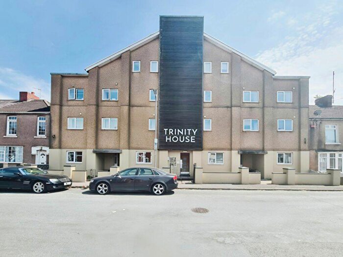 2 Bedroom Flat To Rent In Trinity House, Tydraw Street, SA13