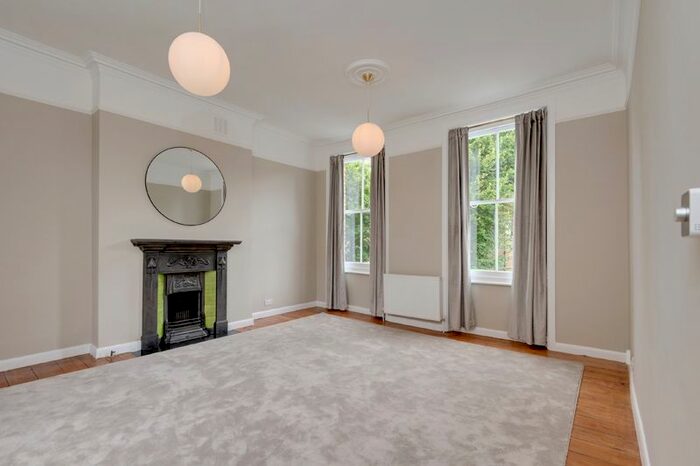 1 Bedroom Flat To Rent In South Hill Park Gardens, Hampstead, NW3
