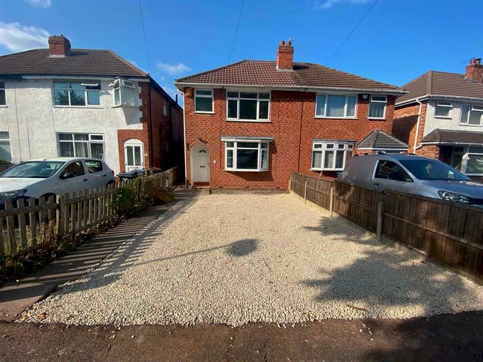 2 Bedroom Semi-Detached House To Rent In Whitecroft Road, Birmingham, B26