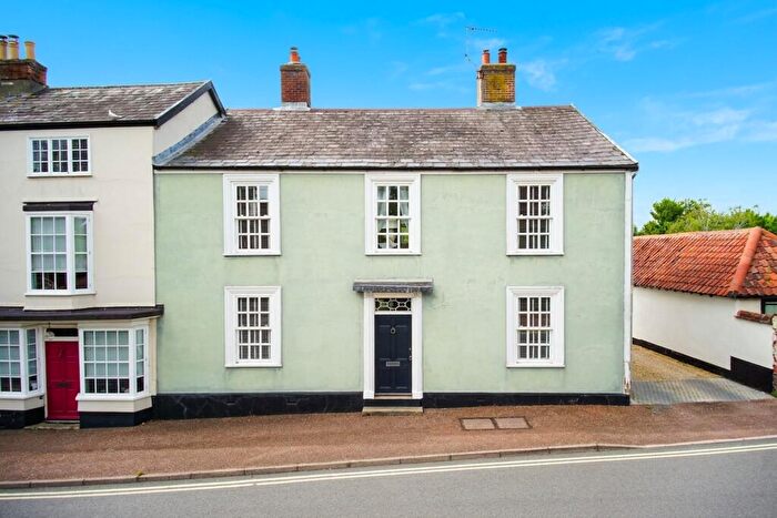 4 Bedroom Semi Detached House For Sale In The Street, Botesdale, Diss, IP22