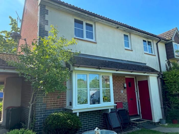 2 Bedroom Terraced House To Rent In Normandy Close, Maidenbower, Crawley, RH10