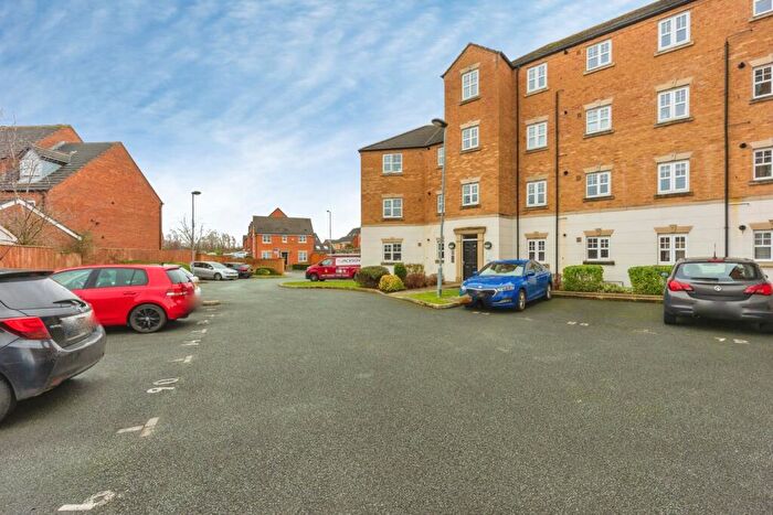 2 Bedroom Apartment For Sale In Kings Road, Audenshaw, Manchester, Greater Manchester, M34