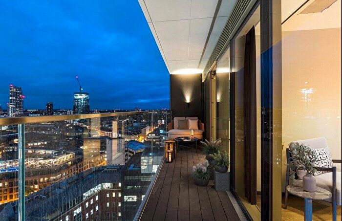 3 Bedroom Apartment For Sale In The Stage, Hewett Street, London, EC2A