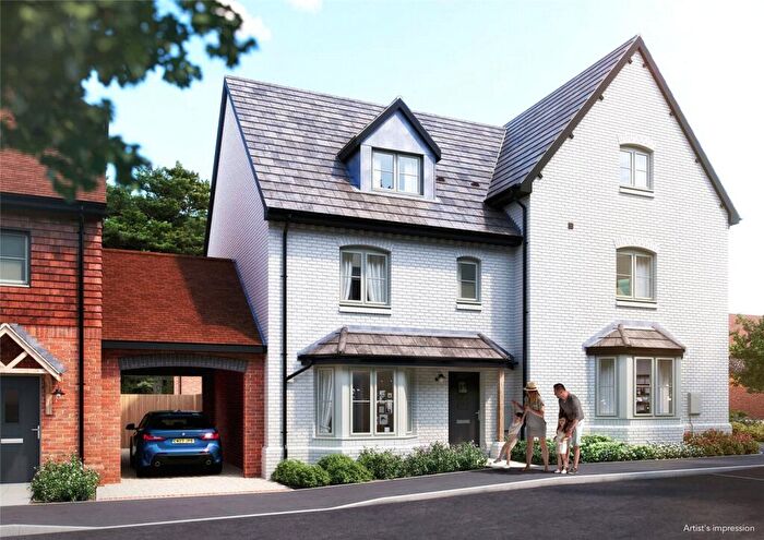 4 Bedroom Semi-Detached House For Sale In Brazier Drive, The Green, Bordon, GU35