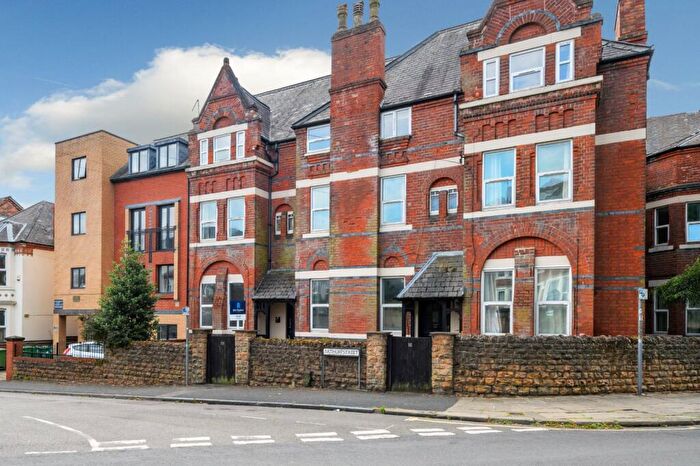 6 Bedroom Flat To Rent In Arthur Street, Arboretum, Nottingham, NG7