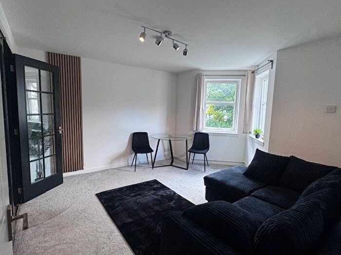 1 Bedroom Flat To Rent In Hardgate, City Centre, Aberdeen, AB11