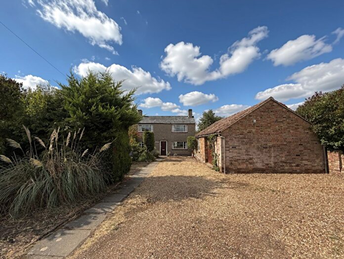 3 Bedroom Detached House For Sale In High Road, Seddington, Sandy, SG19