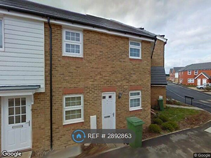 2 Bedroom Maisonette To Rent In Westview Close, Peacehaven, BN10