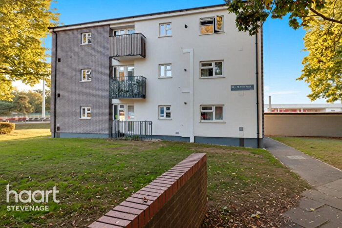 2 Bedroom Apartment For Sale In Penn Road, Stevenage, SG1