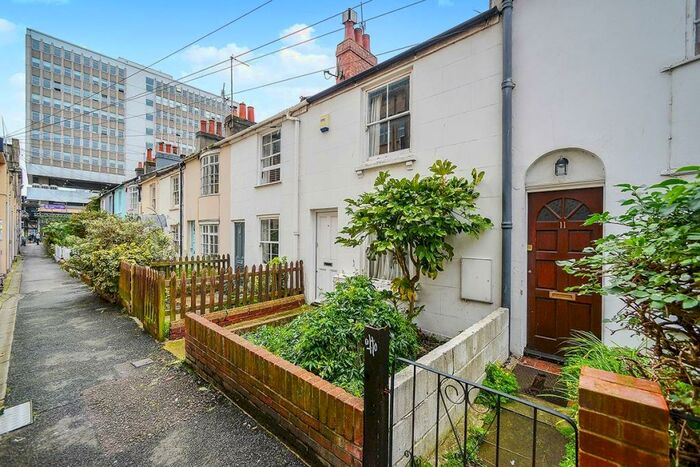 1 Bedroom House To Rent In Frederick Gardens, Brighton, BN1