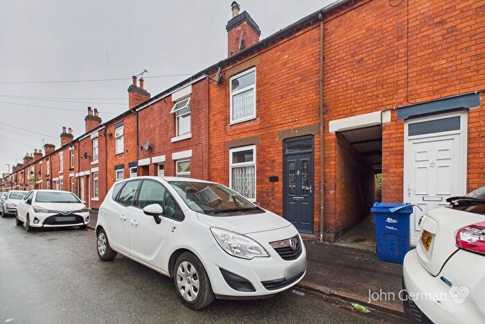 2 Bedroom Town House For Sale In Carlton Street, Burton-on-Trent, DE13