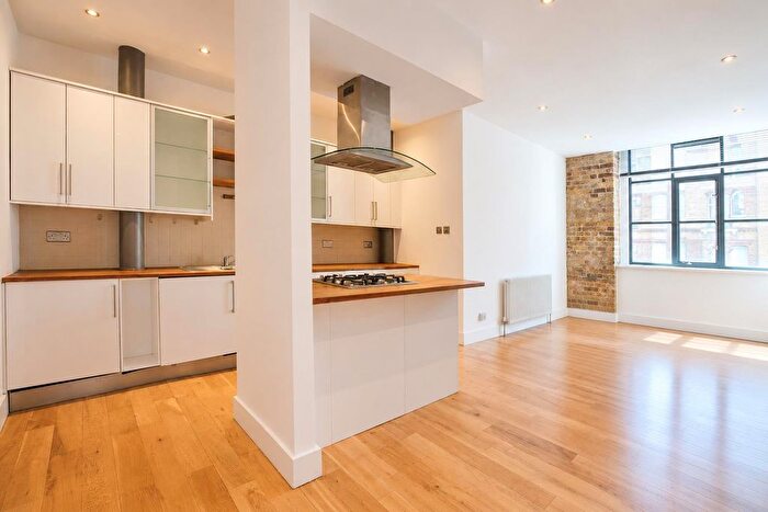 2 Bedroom Flat To Rent In Thrawl Street, Spitalfields, E1