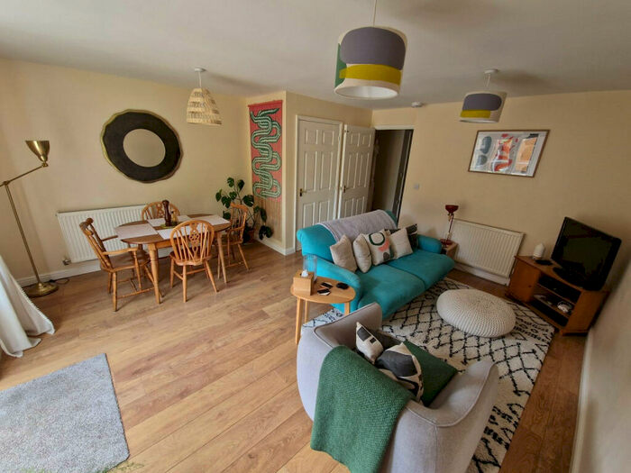 3 Bedroom Terraced House To Rent In Jenny Lane, Bristol, BS10