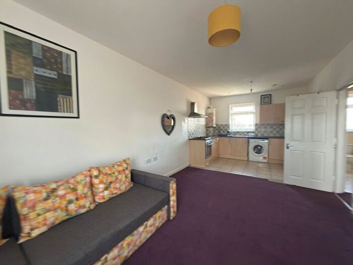 1 Bedroom Flat To Rent In Ilford, IG1