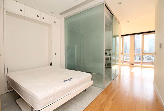 Studio To Rent In Ontario Tower, Fairmont Avenue, Blackwall, Canary Wharf, London, E14