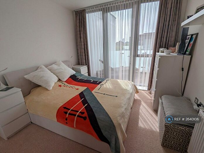 1 Bedroom Flat To Rent In Quebec Way, Canada Water, London, SE16