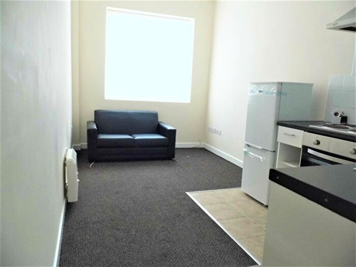 1 Bedroom Apartment To Rent In Smithdown Road, L15