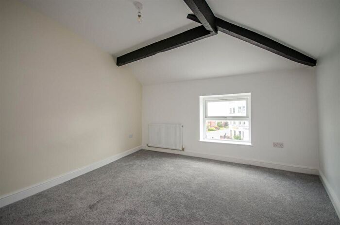 2 Bedroom Apartment To Rent In Watery Lane, Ashton-On-Ribble, Preston, PR2