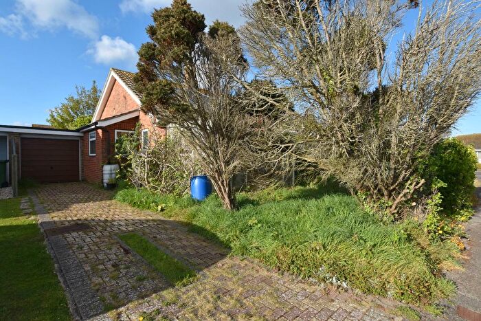 3 Bedroom Semi-detached Bungalow For Sale In Brookside, Dymchurch, Romney Marsh, TN29