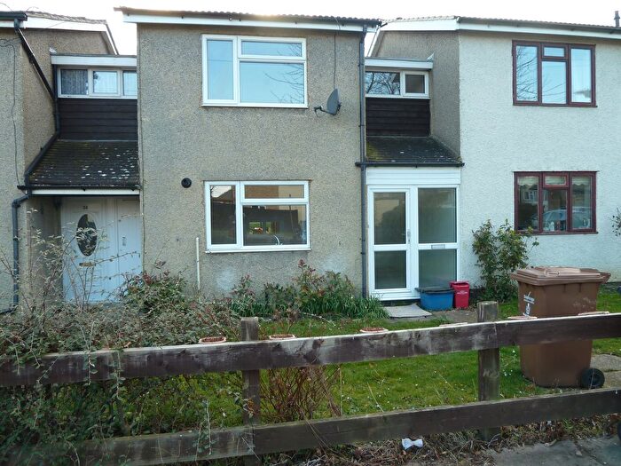 2 Bedroom Terraced House To Rent In School Close, Stevenage, SG2