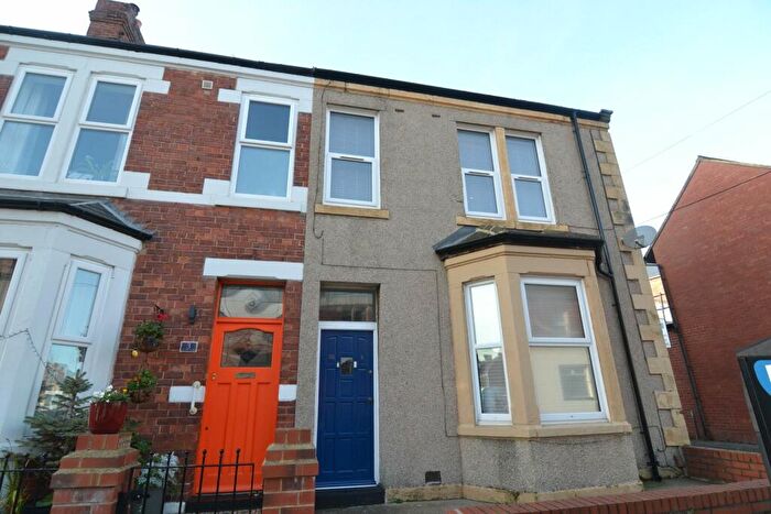 2 Bedroom Apartment To Rent In Laburnum Avenue, Whitley Bay, NE26