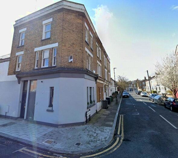 4 Bedroom Flat To Rent In Probert Road, London, SW2