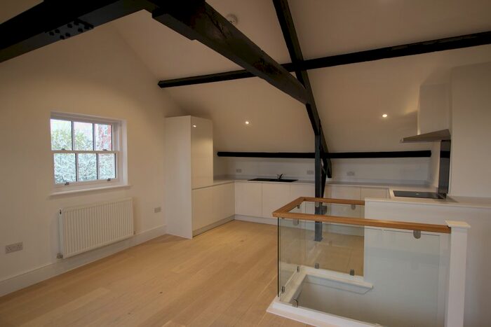 2 Bedroom Flat To Rent In Clinton Terrace, Derby Road, Nottingham, NG7