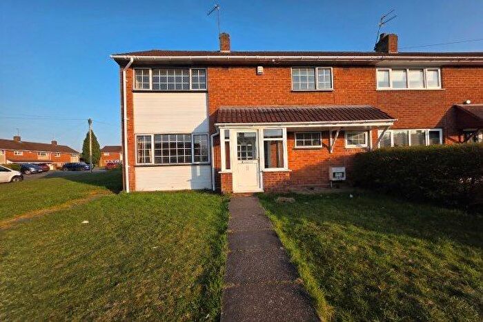 3 Bedroom Property To Rent In Kemberton Road, Wolverhampton, WV3