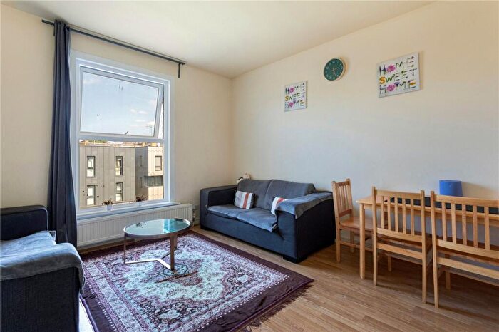 3 Bedroom Apartment To Rent In Wilberforce Road, London, N4