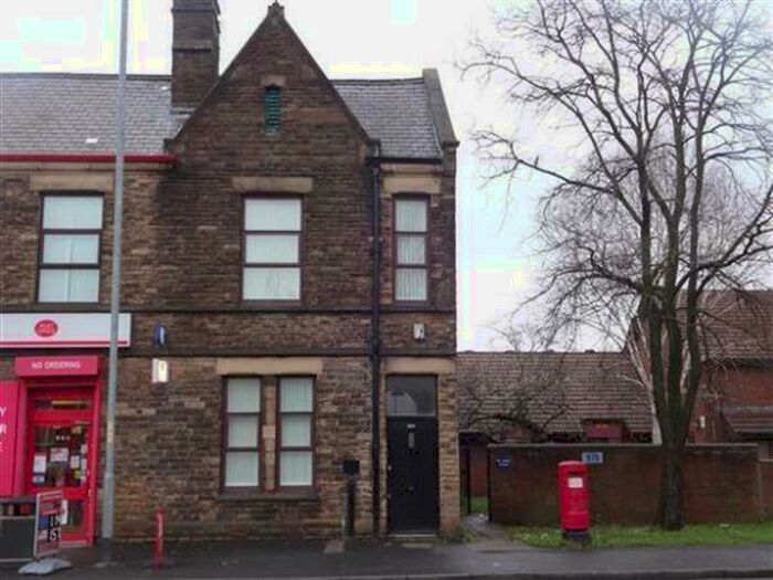 2 Bedroom Semi-Detached House To Rent In Oldham Road, Newton Heath, Manchester, M40