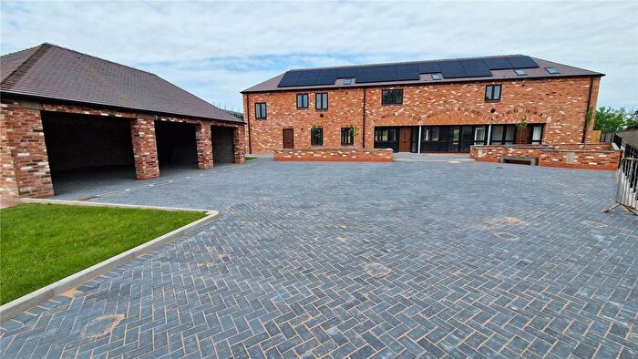 2 Bedroom Barn Conversion To Rent In Hednesford Road, Rugeley, Staffordshire, WS15