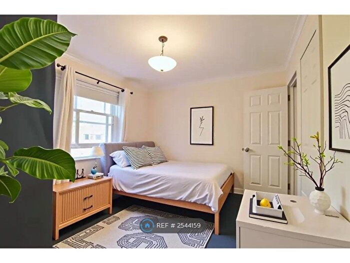 1 Bedroom Flat To Rent In Glebe Road, Chelmsford, CM1