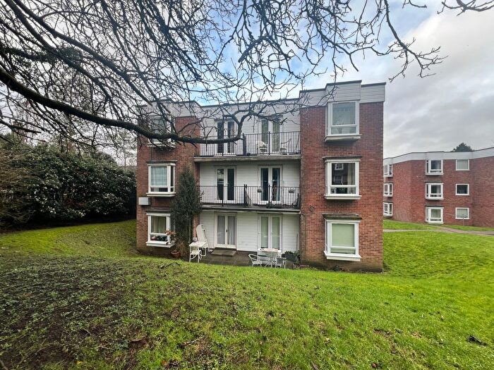 1 Bedroom Flat For Sale In Firgrove Court, Hungerford, RG17