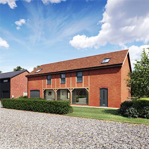 3 Bedroom Detached House For Sale In The Cartshed, Manor Farm, Henton, Oxfordshire, OX39