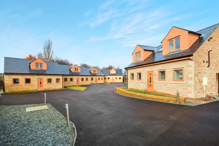 3 Bedroom Detached House To Rent In Wingfield Close, Barnsley, S71