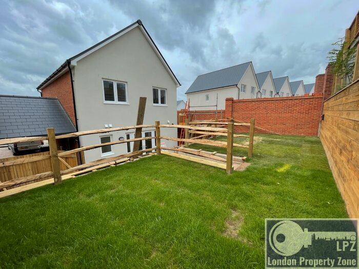 3 Bedroom Detached House To Rent In Braming Crescent, Tunbridge Wells, TN2